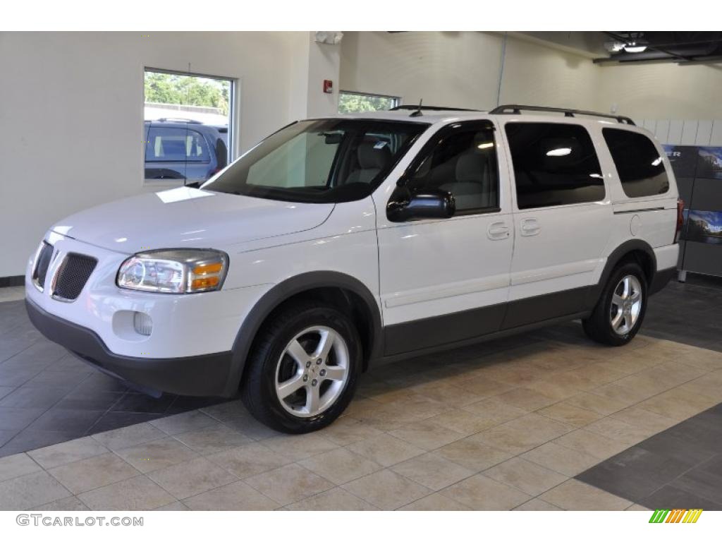 2005 Summit White Pontiac Montana SV6 FWD #37225202 Photo #2 | GTCarLot.com  - Car Color Galleries