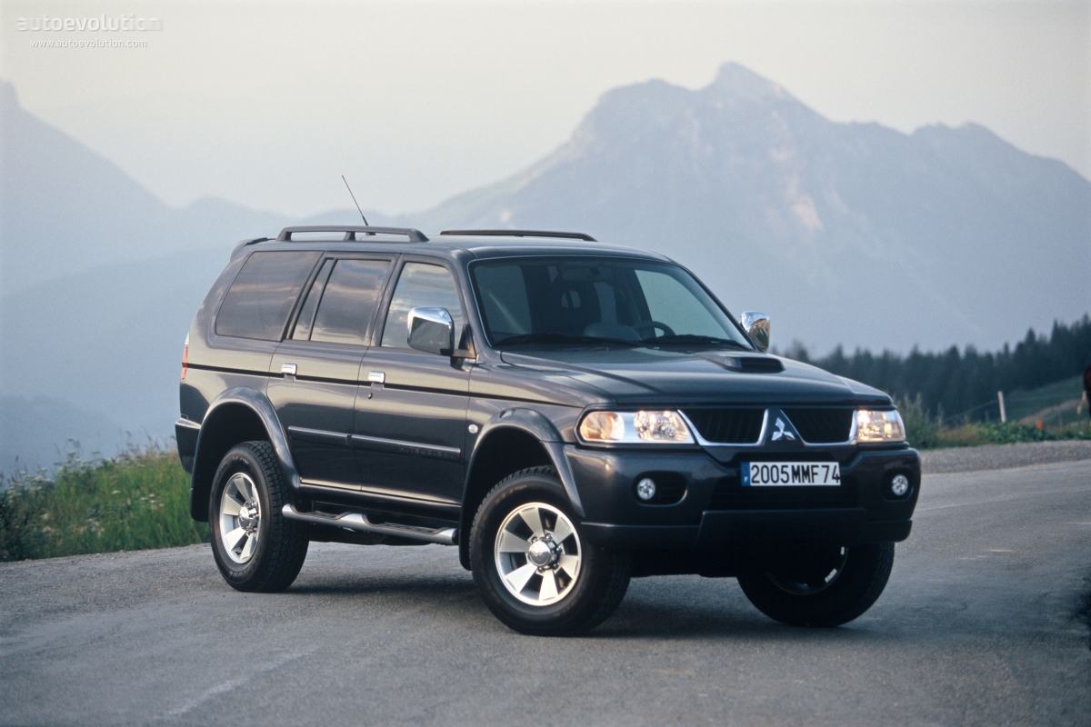 MITSUBISHI Pajero/Montero/Shogun Sport Specs & Photos - 2004, 2005, 2006,  2007, 2008 - autoevolution