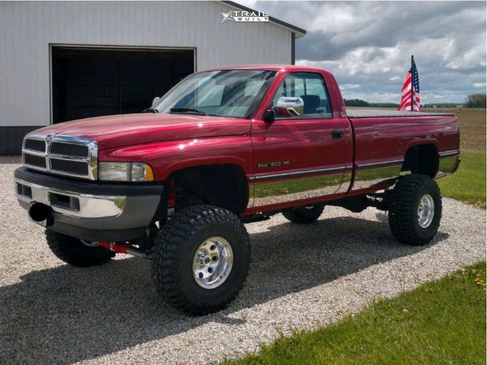 1997 Dodge Ram 1500 Wheel Offset Aggressive > 1" Outside Fender Suspension  Lift 6" | 1682264 | TrailBuilt Off-Road