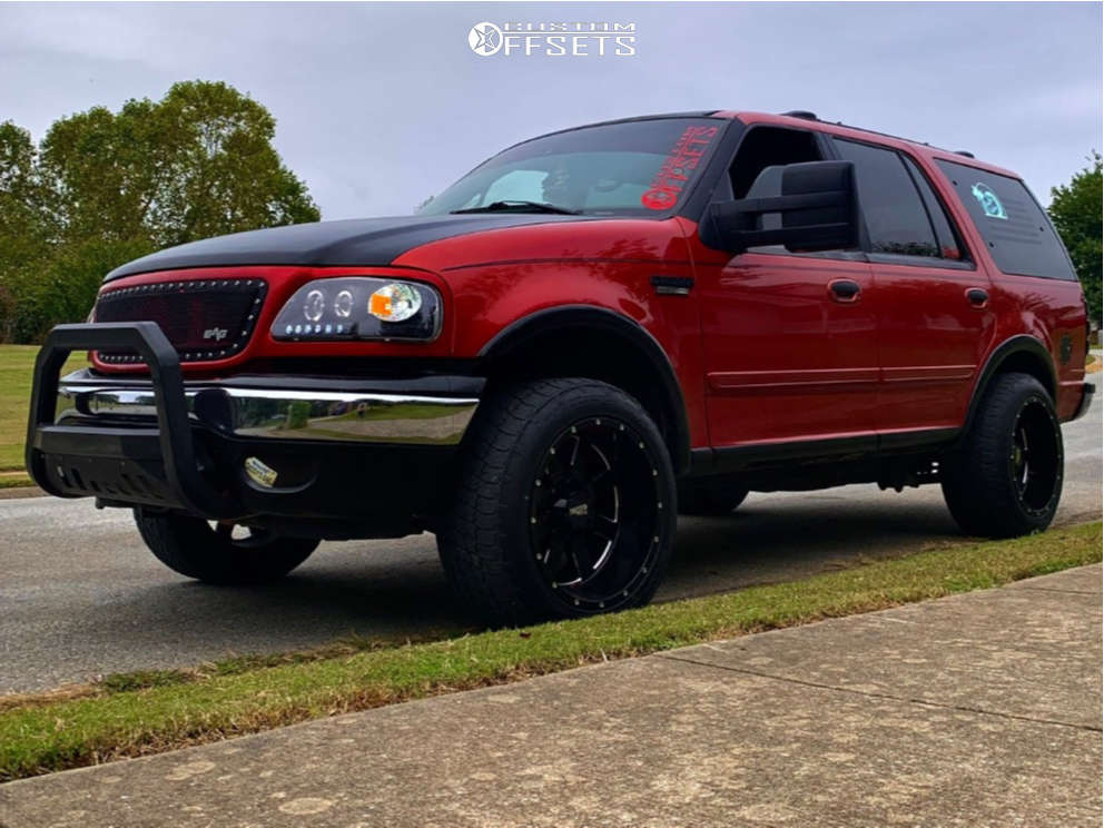2001 Ford Expedition with 20x12 -44 Moto Metal MO962 and 285/65R20 Nitto  Terra Grappler G2 and Leveling Kit | Custom Offsets