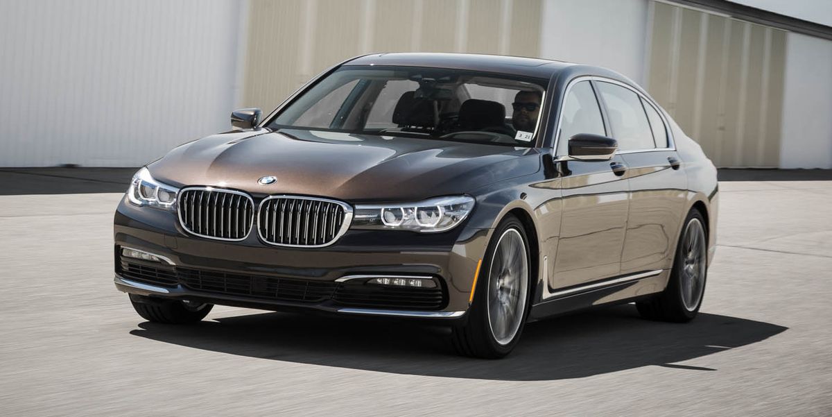 2017 BMW 7-Series Review, Pricing, and Specs