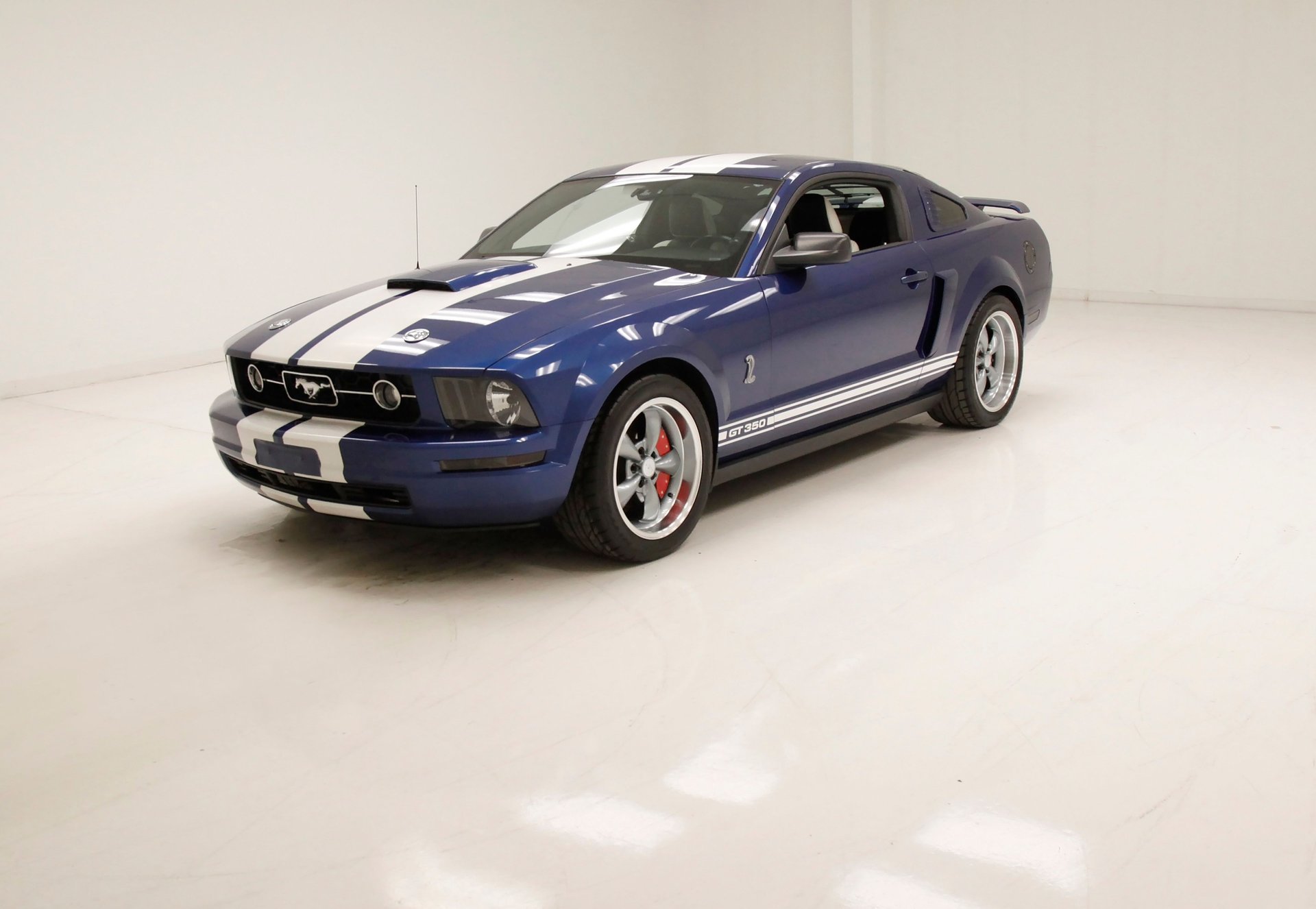 2006 Ford Mustang | Classic Auto Mall