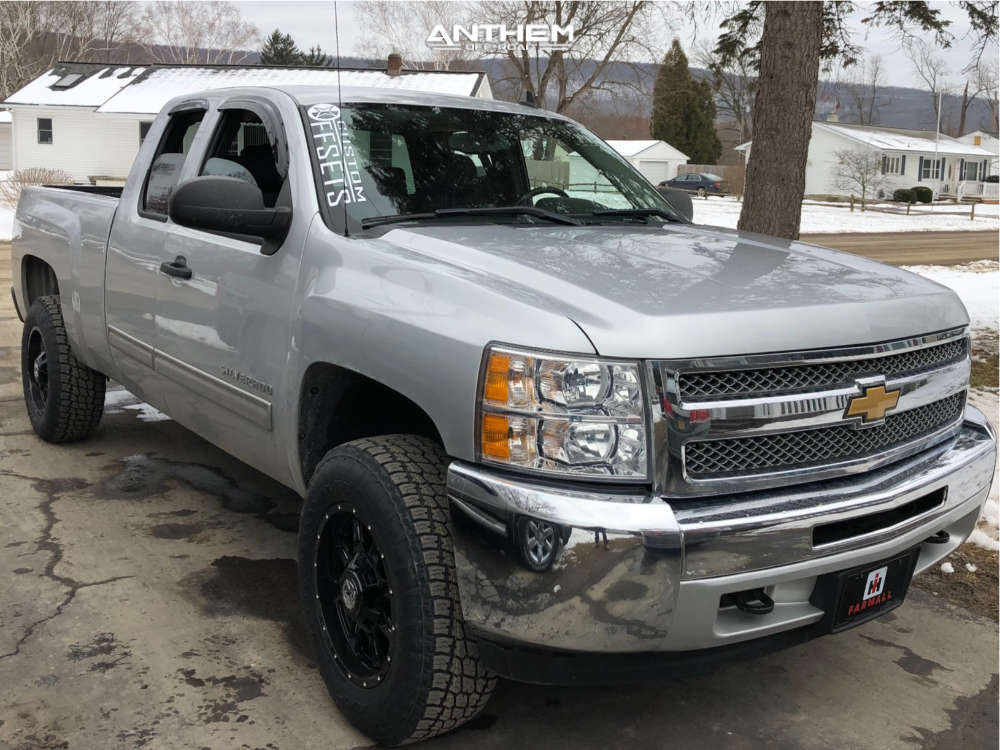 2013 Chevrolet Silverado 1500 Wheel Offset Aggressive > 1" Outside Fender  Leveling Kit | 634132 | Anthem Off-Road