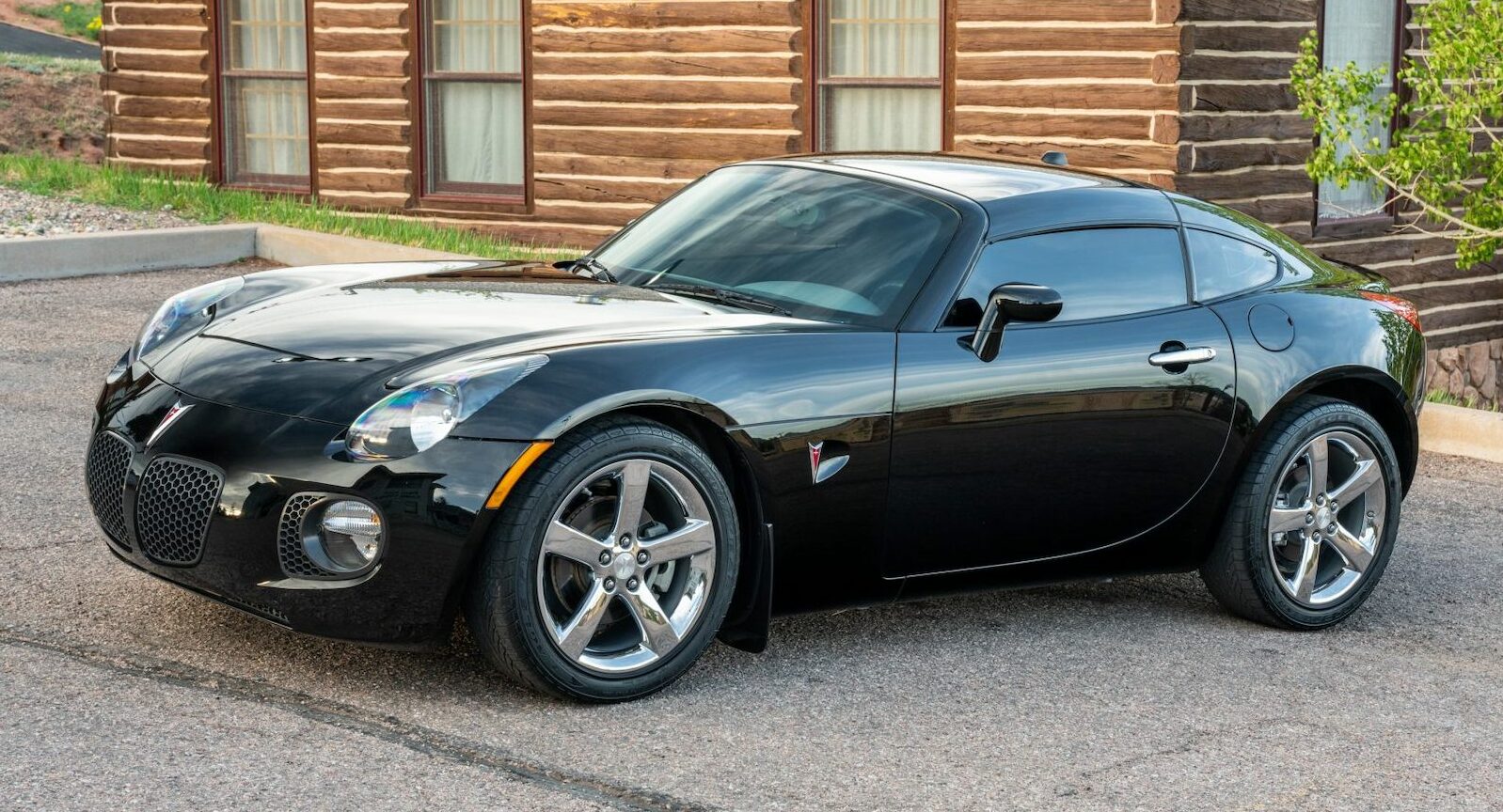 The Pontiac Solstice GXP Coupe Is Rarer Than A Ferrari F40 | Carscoops