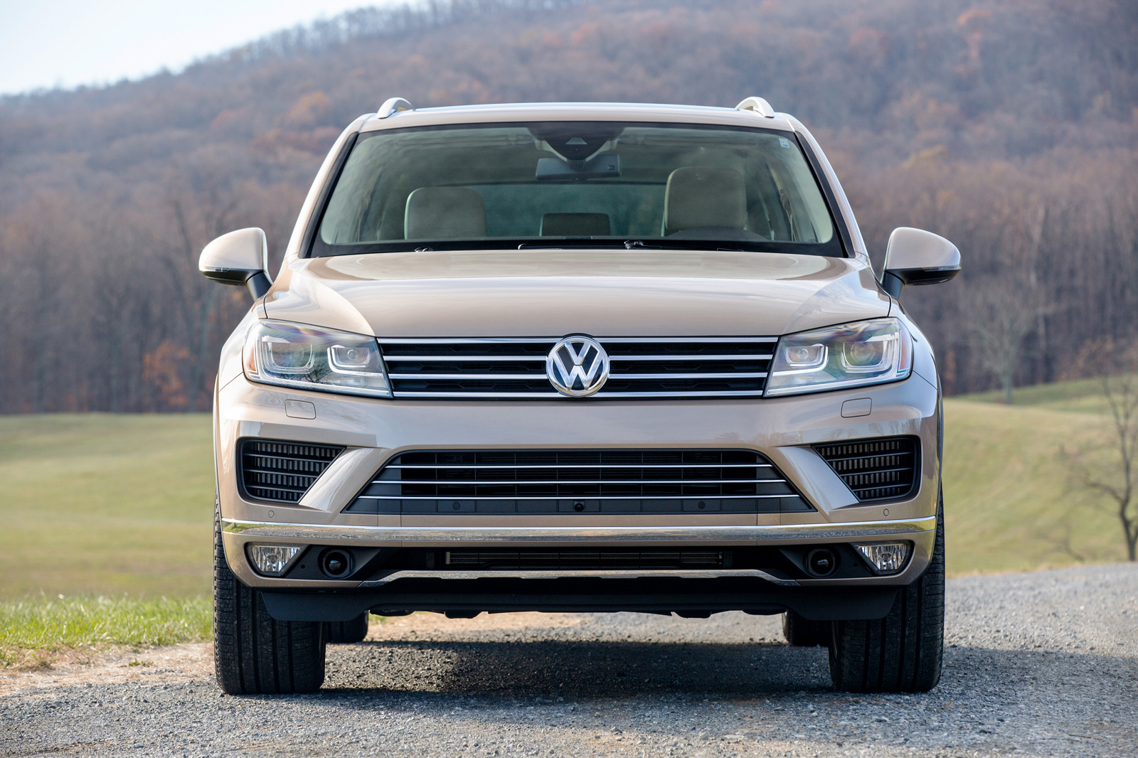 2016 Volkswagen Touareg Price Cut, Hybrid Axed