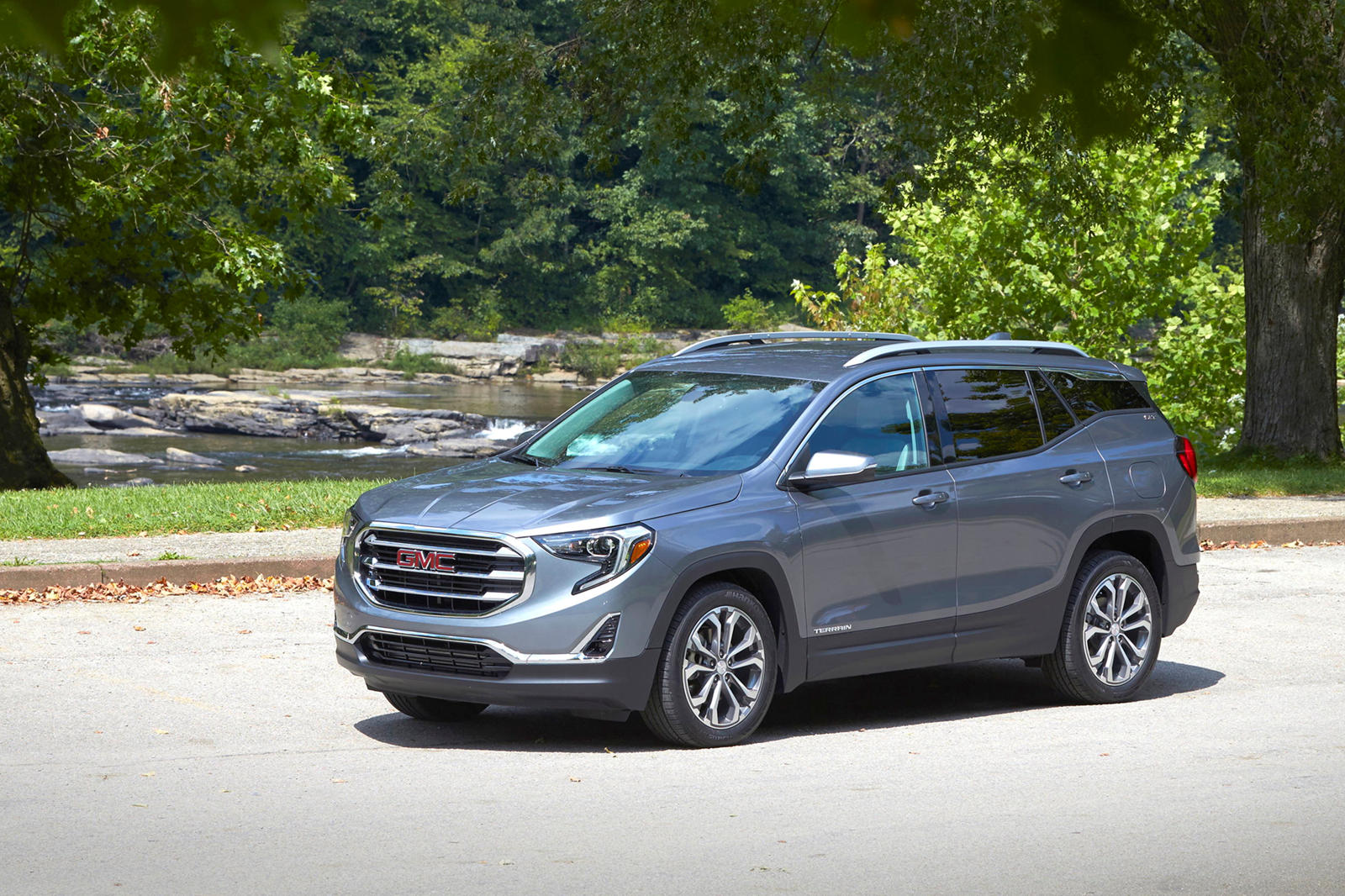 2020 GMC Terrain: Review, Trims, Specs, Price, New Interior Features,  Exterior Design, and Specifications | CarBuzz