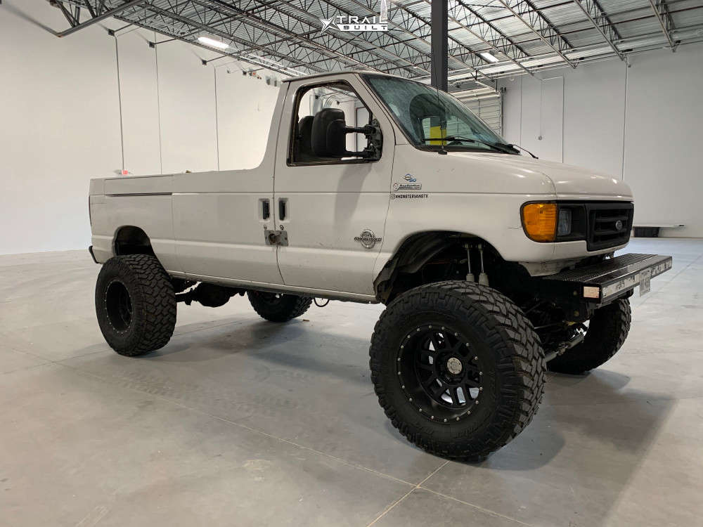 2005 Ford E-350 Super Duty Wheel Offset Super Aggressive 3"-5" Suspension  Lift 10" | 865270 | TrailBuilt Off-Road