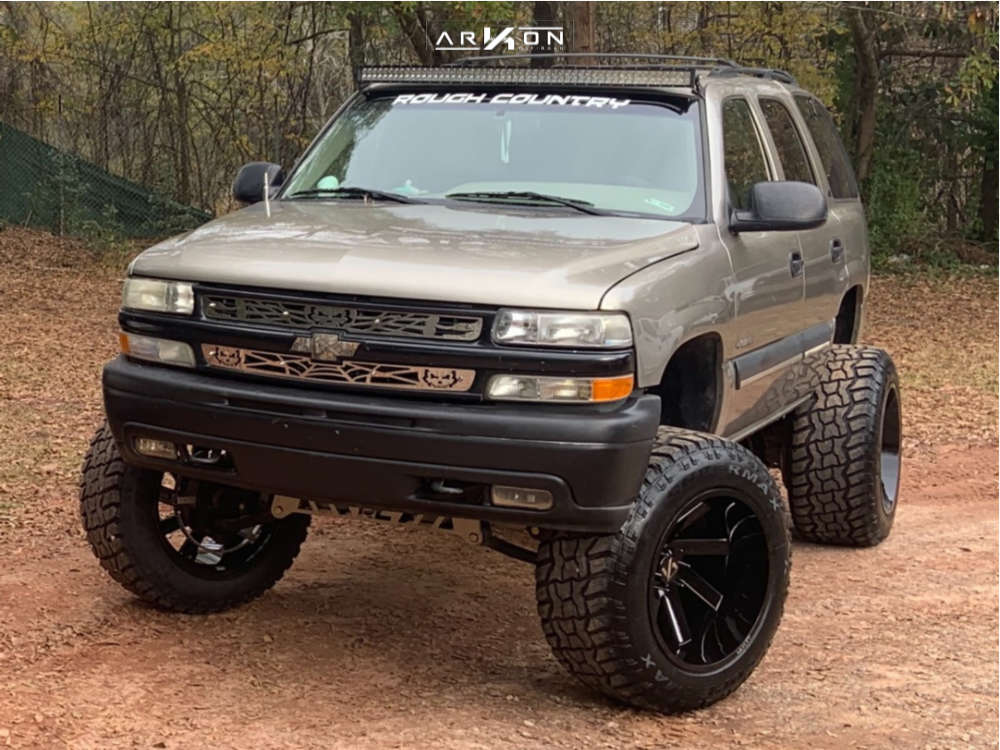 2001 Chevrolet Tahoe Wheel Offset Super Aggressive 3"-5" Suspension Lift 6"  | 1396977 | ARKON OFF-ROAD