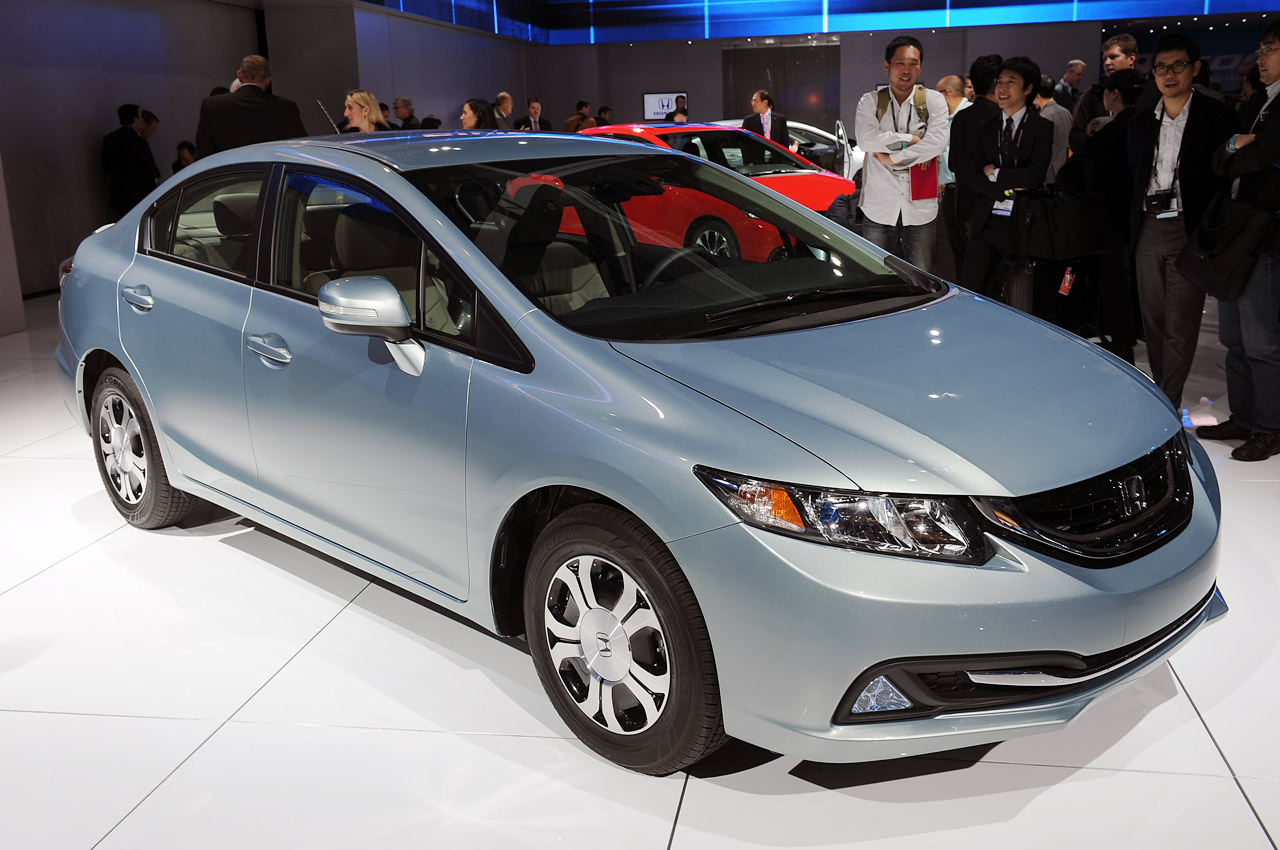 Honda Civic Hybrid Sedan: Models, Generations and Details | Autoblog