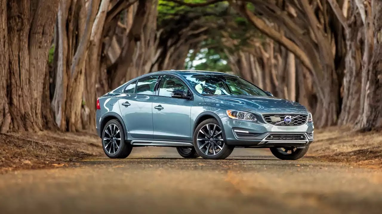 Volvo S60 Cross Country 2017 Car Review - YouTube