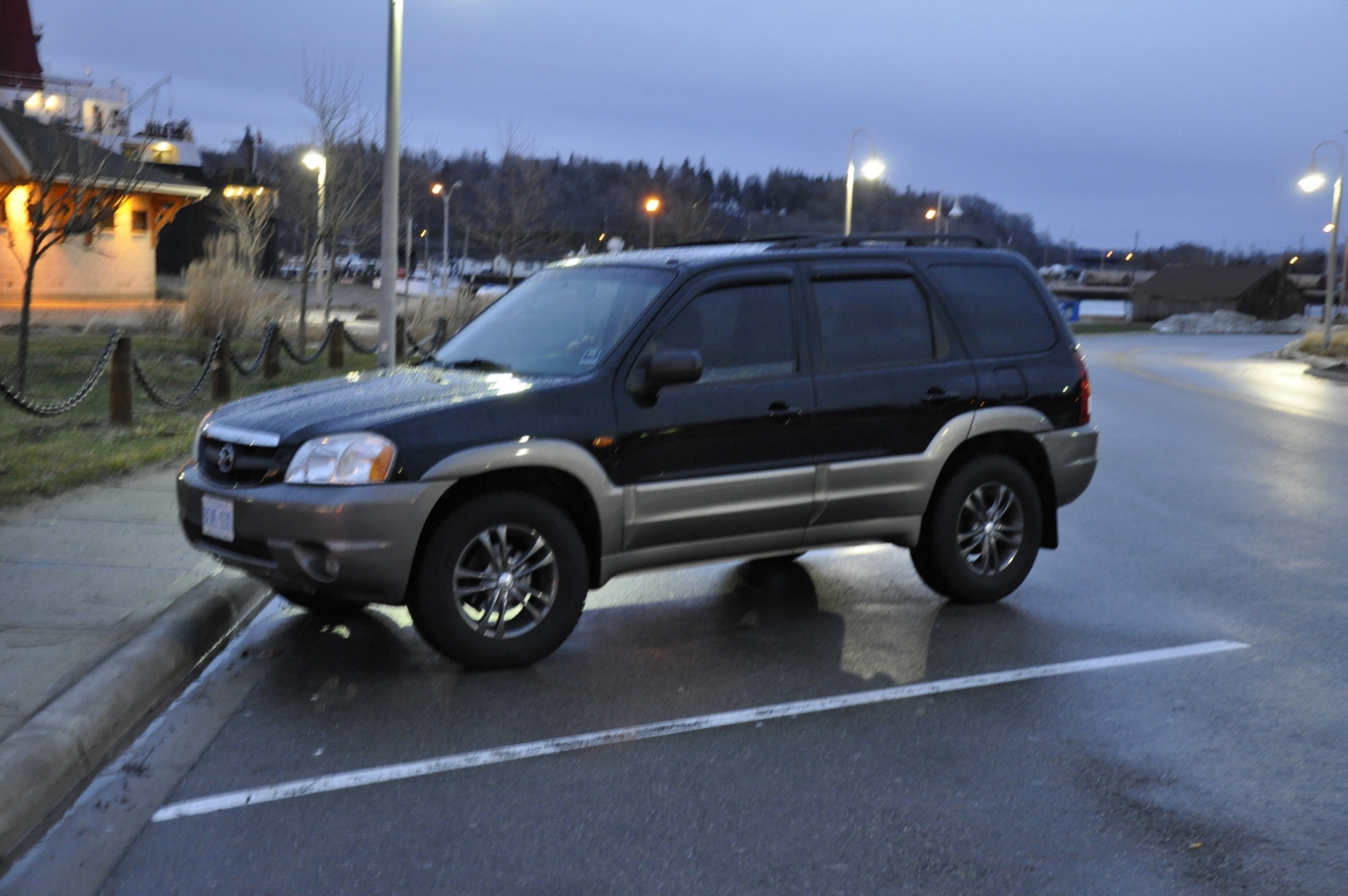 2004 Mazda Tribute - Information and photos - Neo Drive