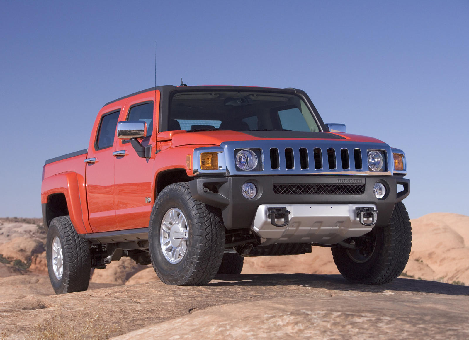 2009 Hummer H3T: Review, Trims, Specs, Price, New Interior Features,  Exterior Design, and Specifications | CarBuzz