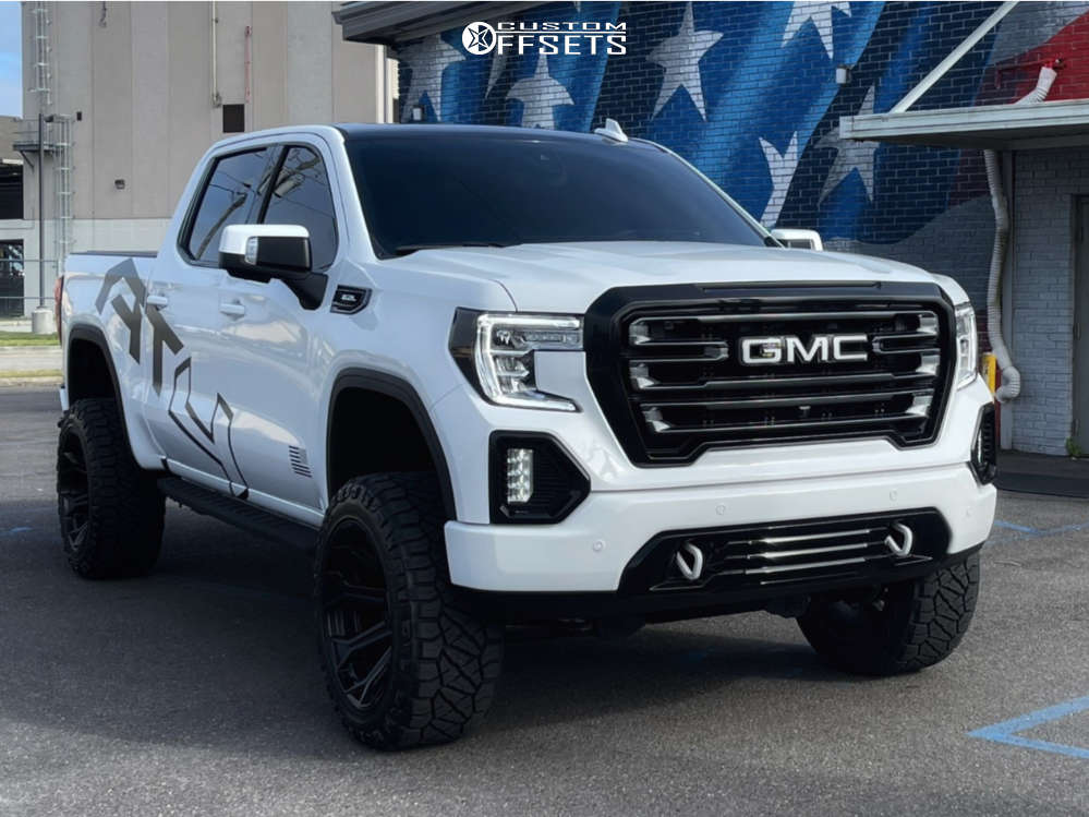 2022 GMC Sierra 1500 with 22x12 -44 Fuel Siege and 35/12.5R22 Nitto Ridge  Grappler and Suspension Lift 6" | Custom Offsets