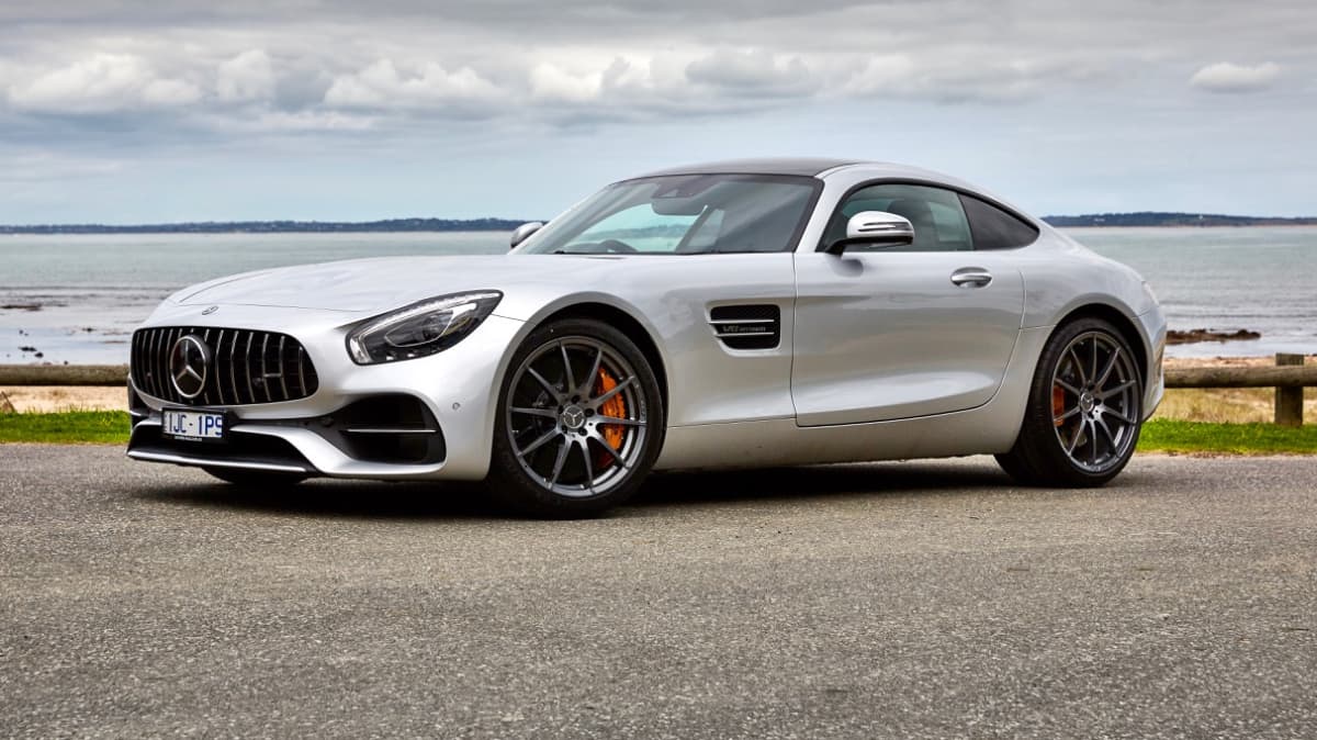 2017 Mercedes-AMG GT S review - Drive