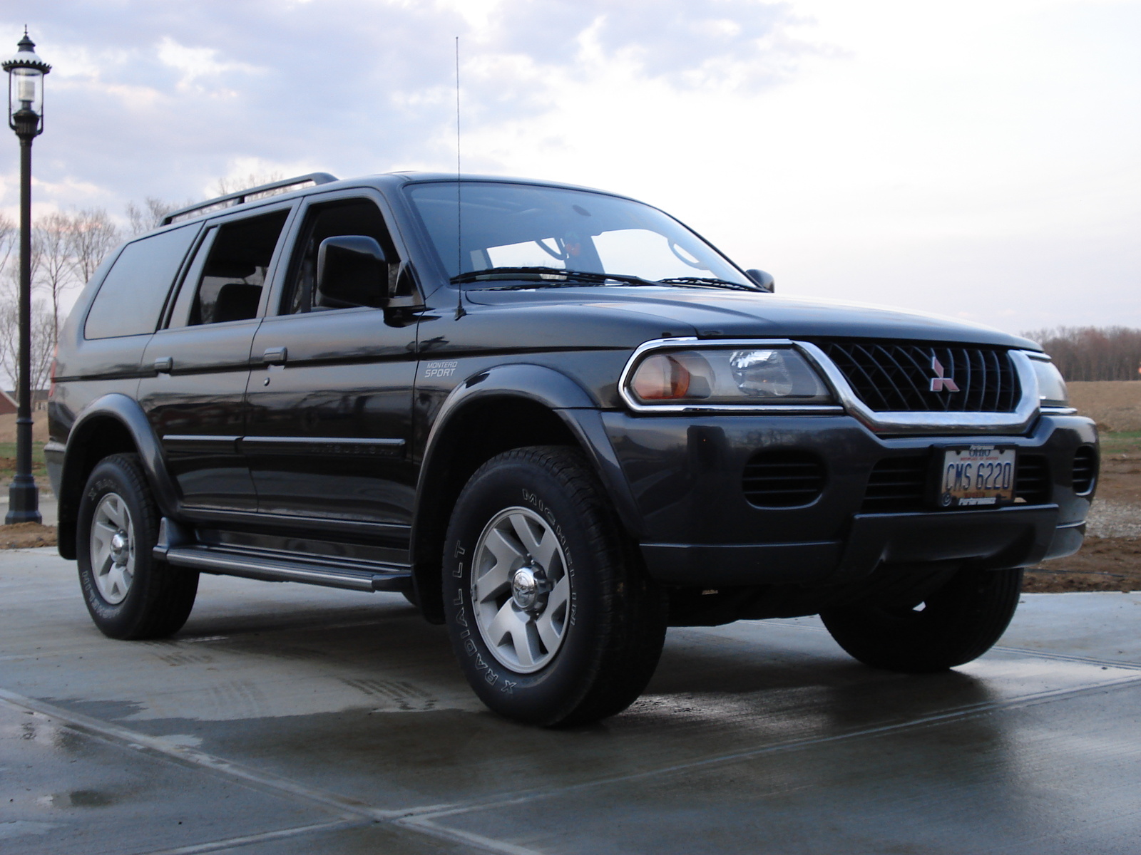 2001 Mitsubishi Montero Sport - Information and photos - Neo Drive