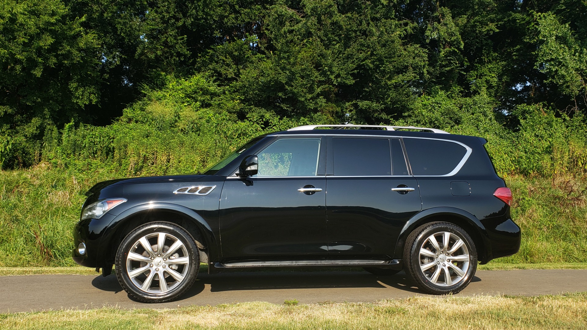 Used 2013 INFINITI QX56 THEATER PKG / NAV / SUNROOF / HEATED SEATS /  REARVIEW For Sale ($20,995) | Formula Imports Stock #FC10622