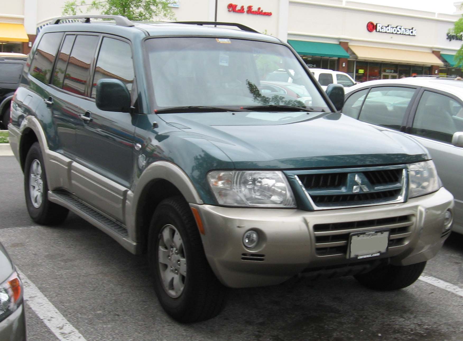 File:03-06 Mitsubishi Montero Limited.jpg - Wikipedia