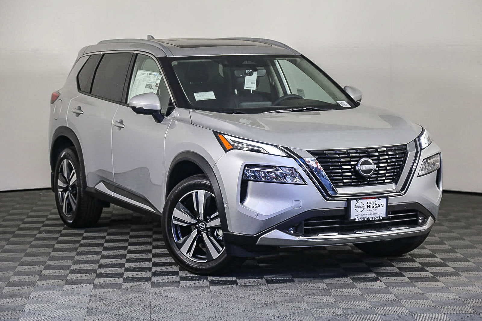 New 2022 Nissan Rogue Platinum Crossover in Buena Park #NW120443 | HGreg  Nissan Buena Park