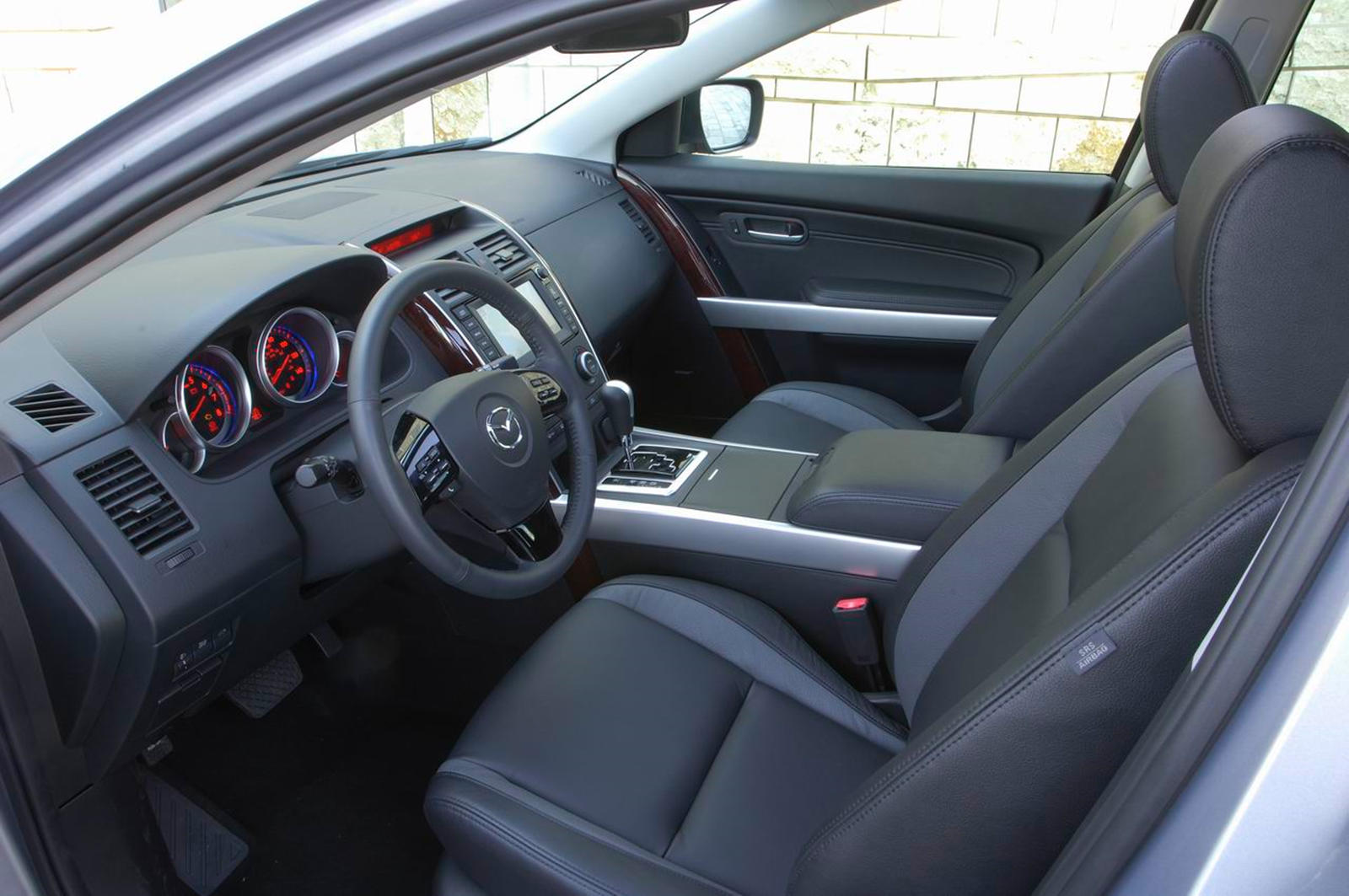 2009 Mazda CX-9 Interior Photos | CarBuzz