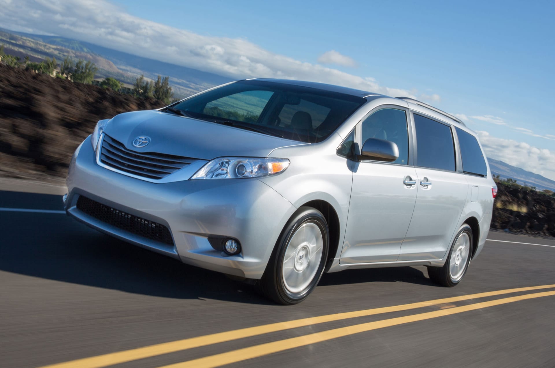 2015 Toyota Sienna First Drive