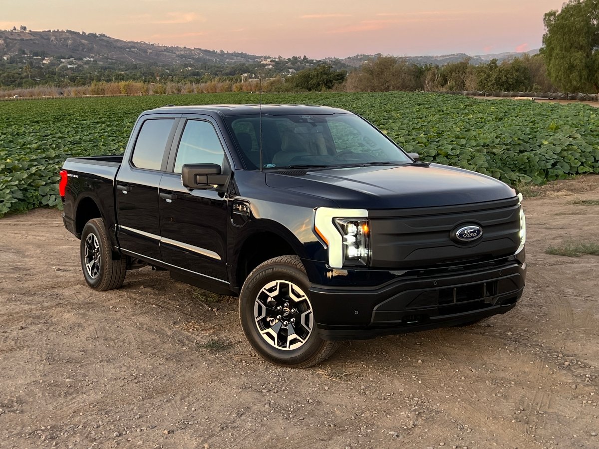 2022 Ford F-150 Lightning Pro Review Update