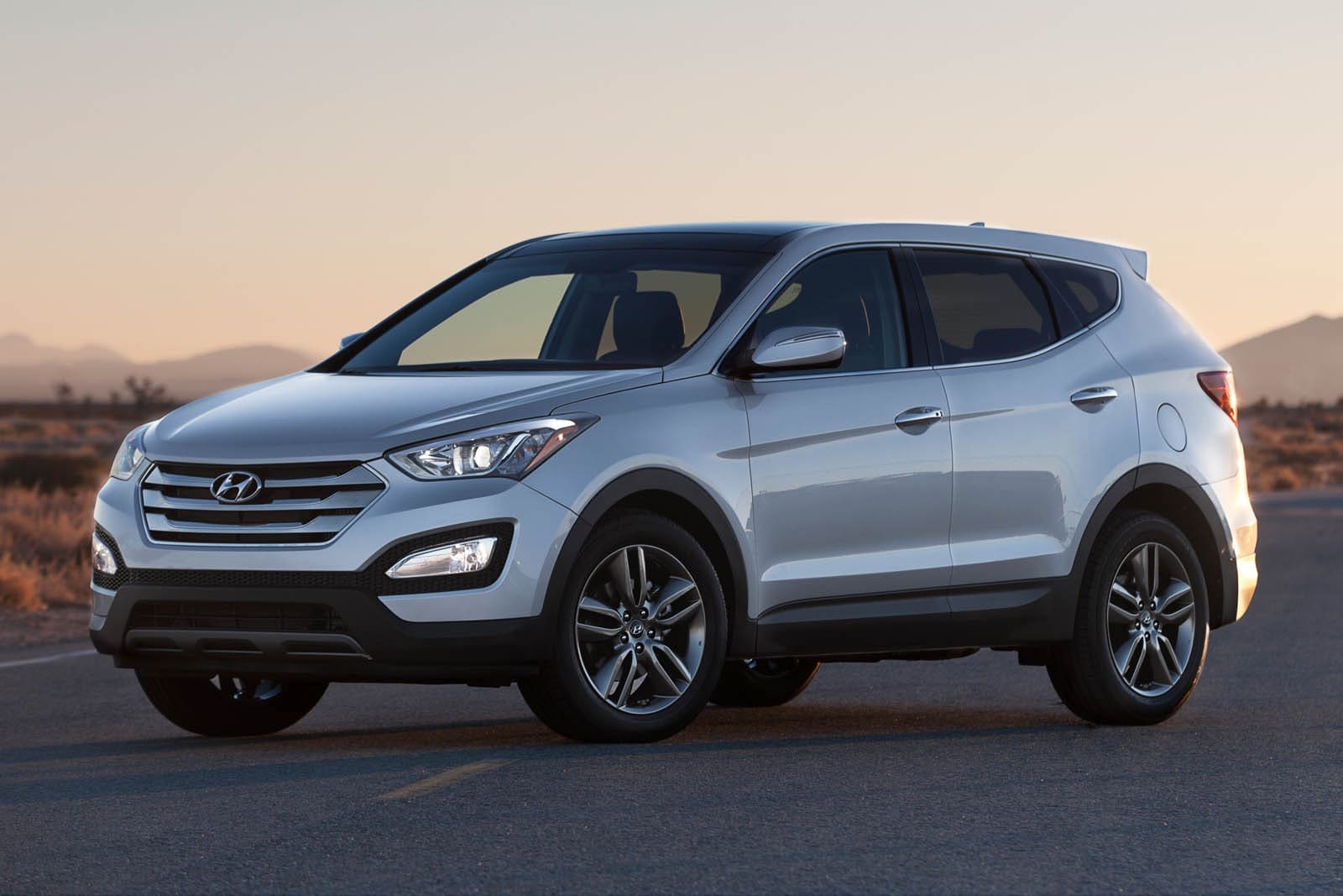 2015 Hyundai Santa Fe Sport Review & Ratings | Edmunds