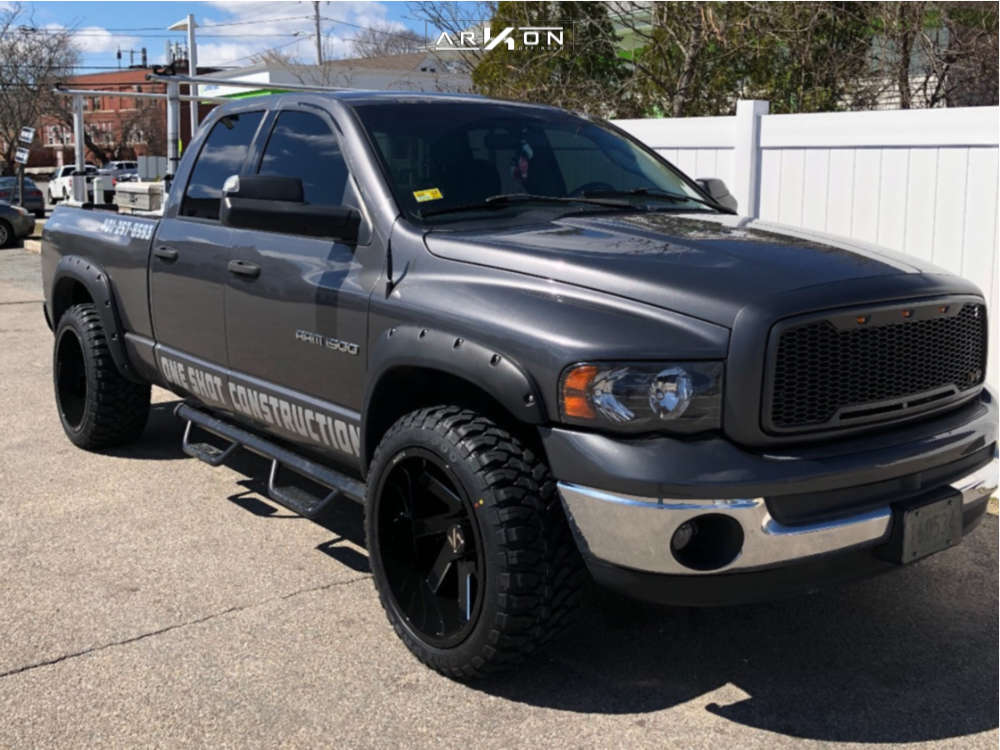 2004 Dodge Ram 1500 Wheel Offset Aggressive > 1" Outside Fender Stock |  1738493 | ARKON OFF-ROAD