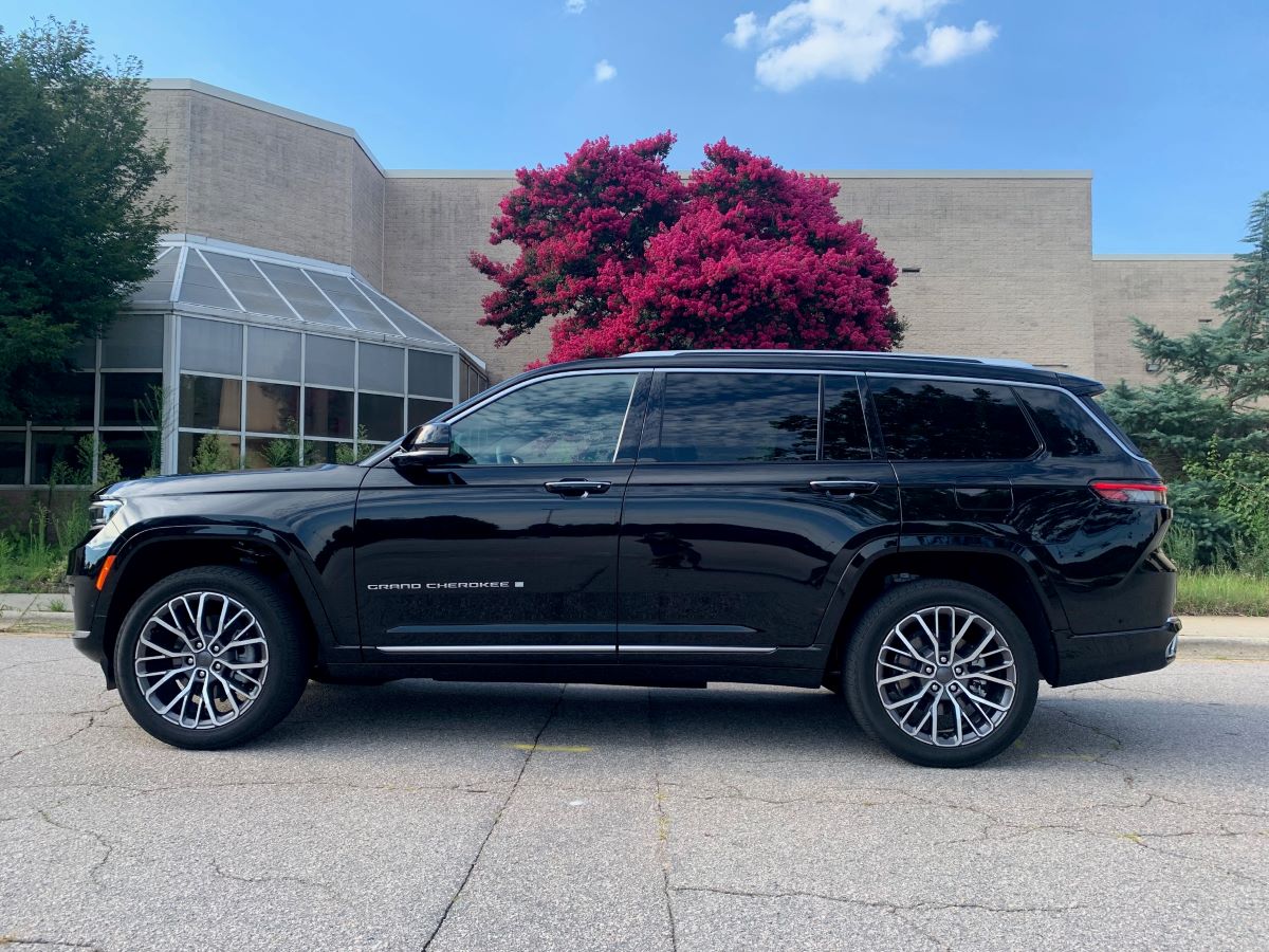 Longer is Better With the 2021 Jeep Grand Cherokee L – Auto Trends Magazine