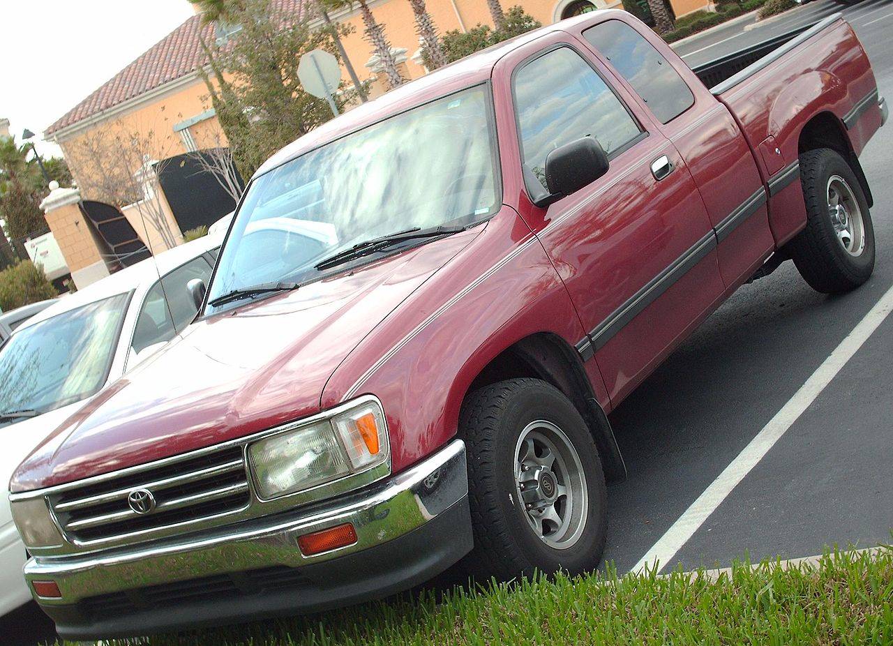 1998 Toyota T100 XtraCab Automatic 4WD SR5 None