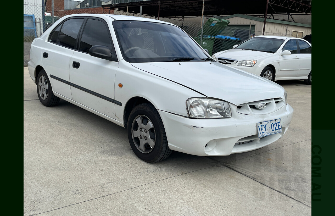 5/2001 Hyundai Accent GL LC 5d - Lot 1347003 | CARBIDS