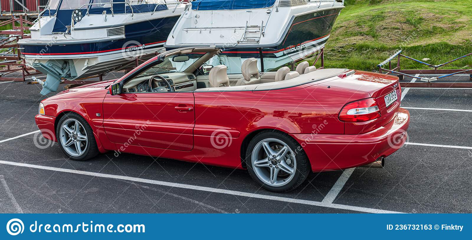 Volvo C70 I Cabriolet 2.3 T-5 2002 at a Marina Editorial Stock Photo -  Image of luxury, antique: 236732163