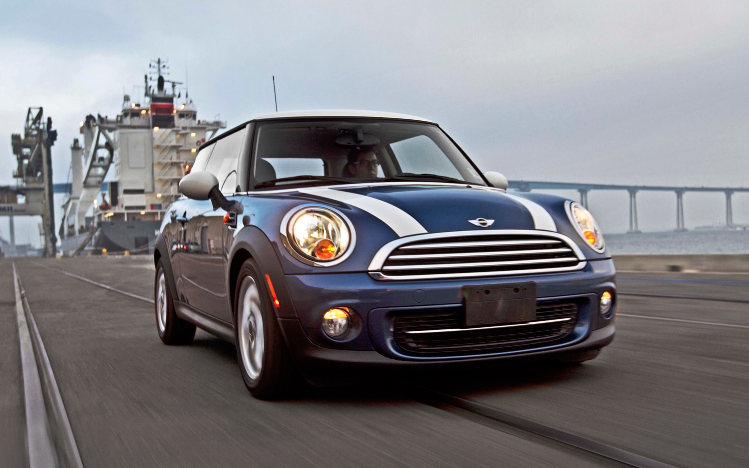 First Test: 2011 Mini Cooper