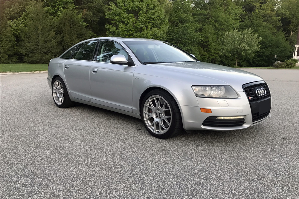 2011 AUDI S6 QUATTRO