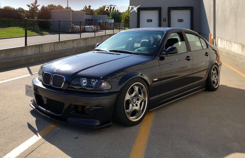 1999 BMW 323i Base with 17x7.5 OEM Wheels Style 23 and Bridgestone 225x45  on Coilovers | 868338 | Fitment Industries