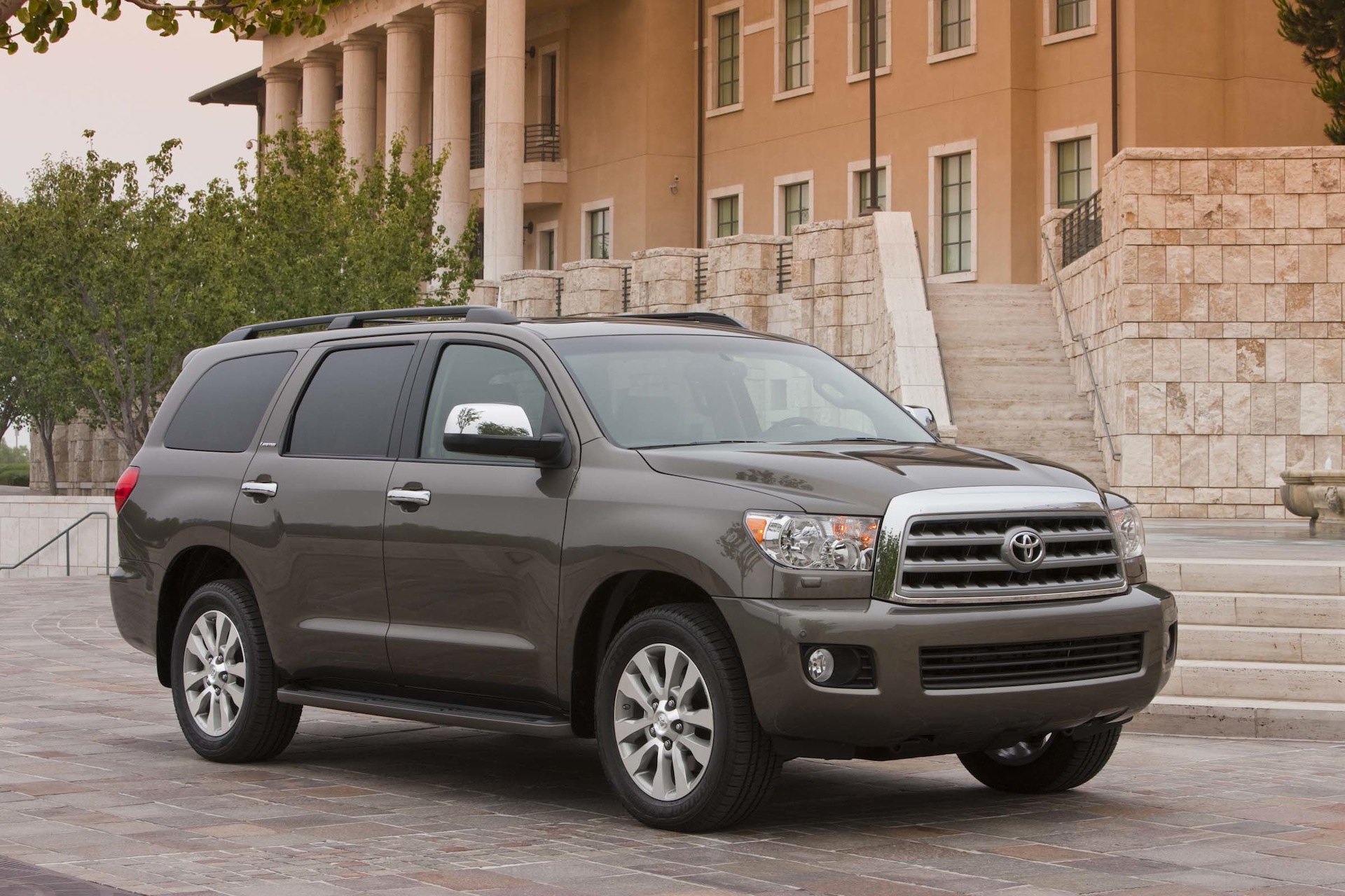 2014 Toyota Sequoia Review, Ratings, Specs, Prices, and Photos - The Car  Connection