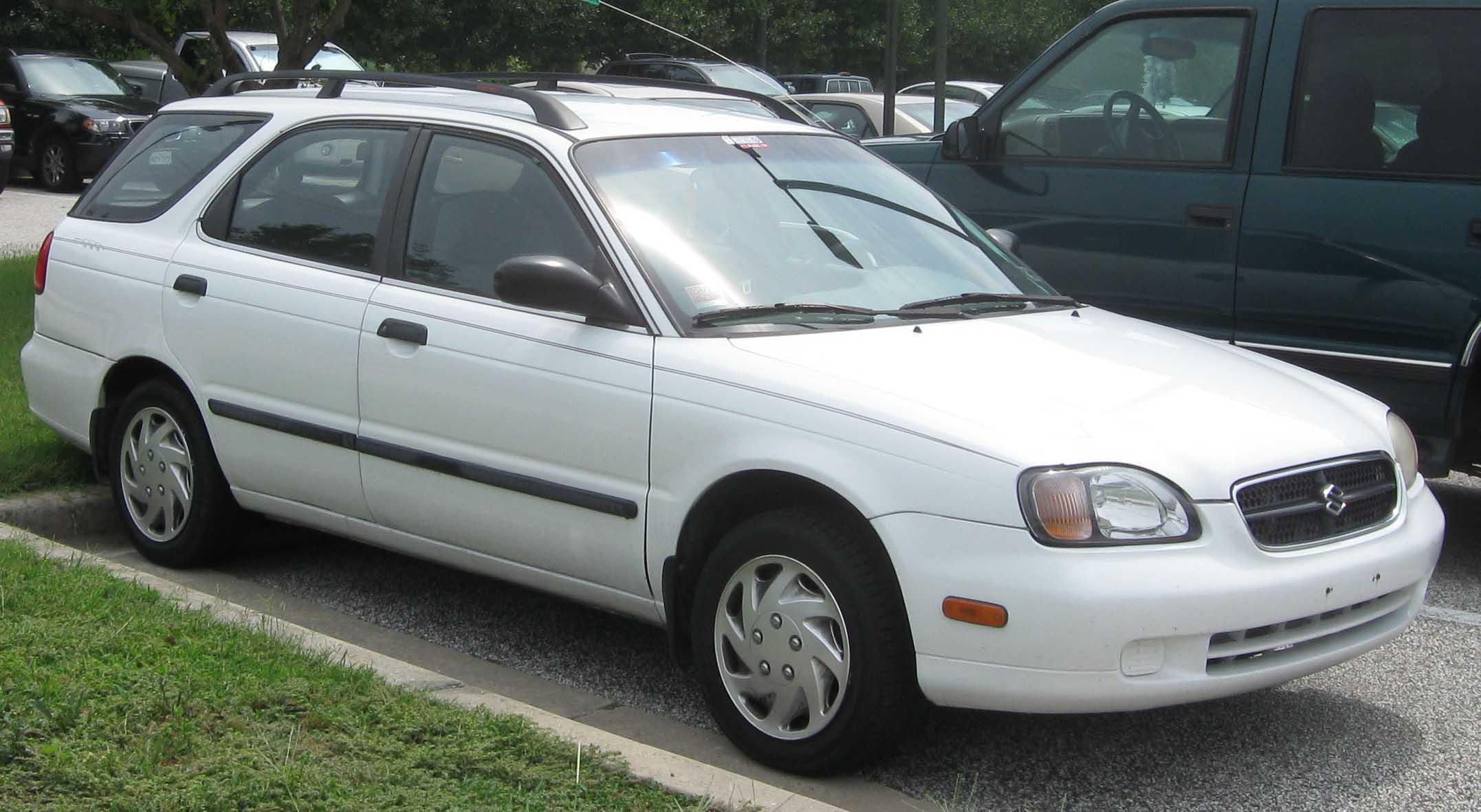 File:99-02 Suzuki Esteem wagon front.jpg - Wikimedia Commons