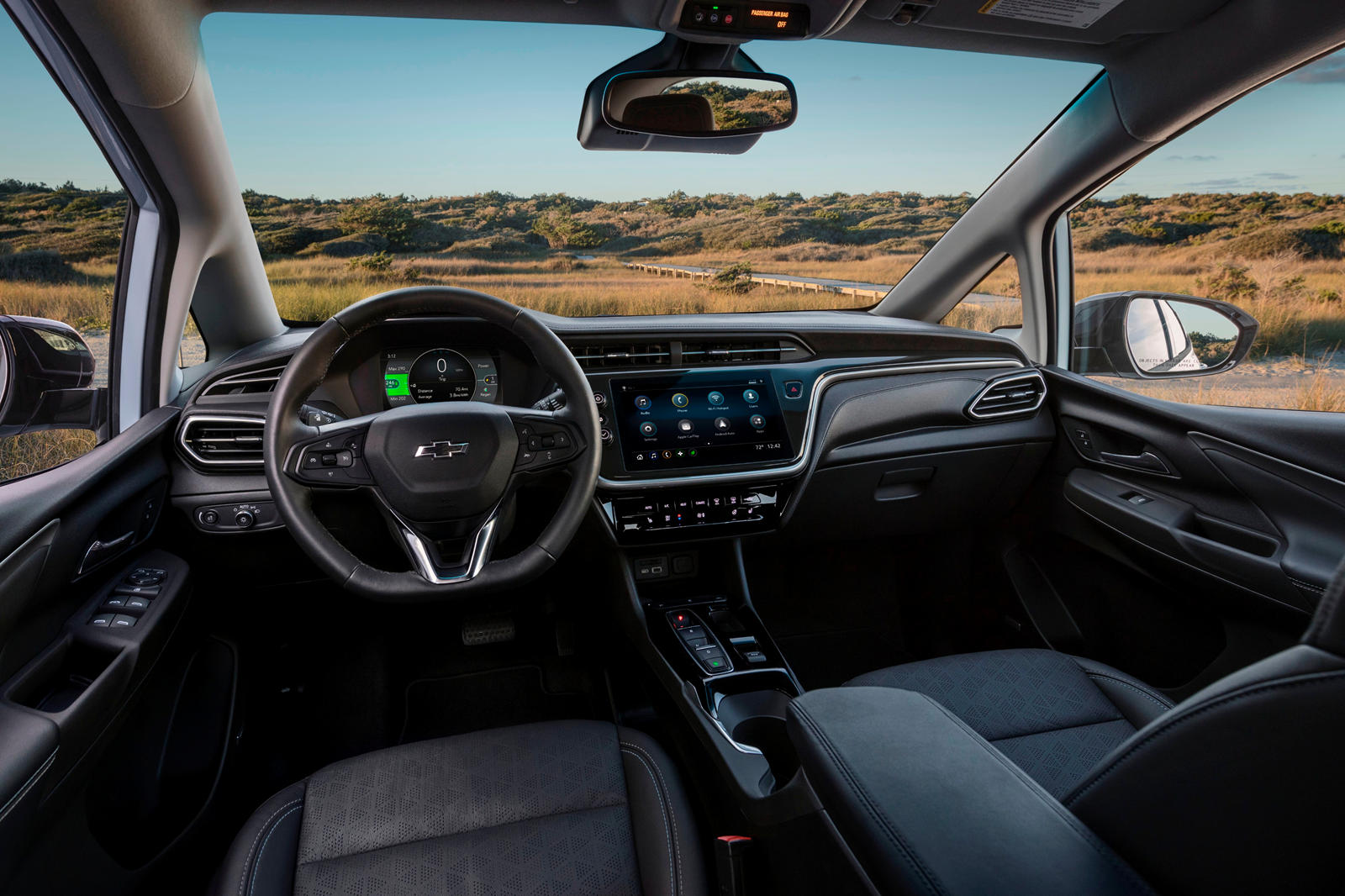 2023 Chevrolet Bolt EV Interior Dimensions: Seating, Cargo Space & Trunk  Size - Photos | CarBuzz