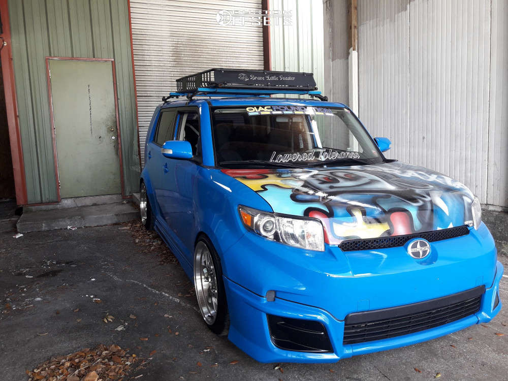 2011 Scion XB with 18x9.5 35 F1R F21 and 215/45R18 Kumho Ecsta 4x Ii and  Air Suspension | Custom Offsets