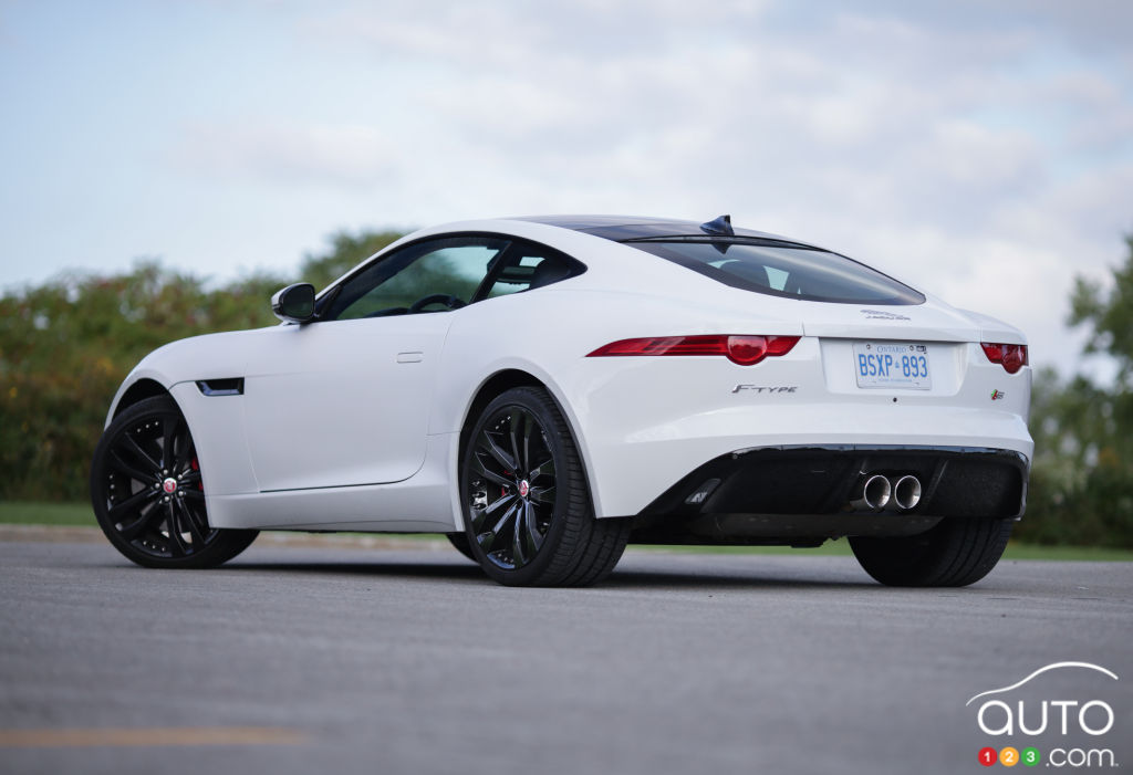 2015 Jaguar F-Type S Coupe Review Editor's Review | Car Reviews | Auto123