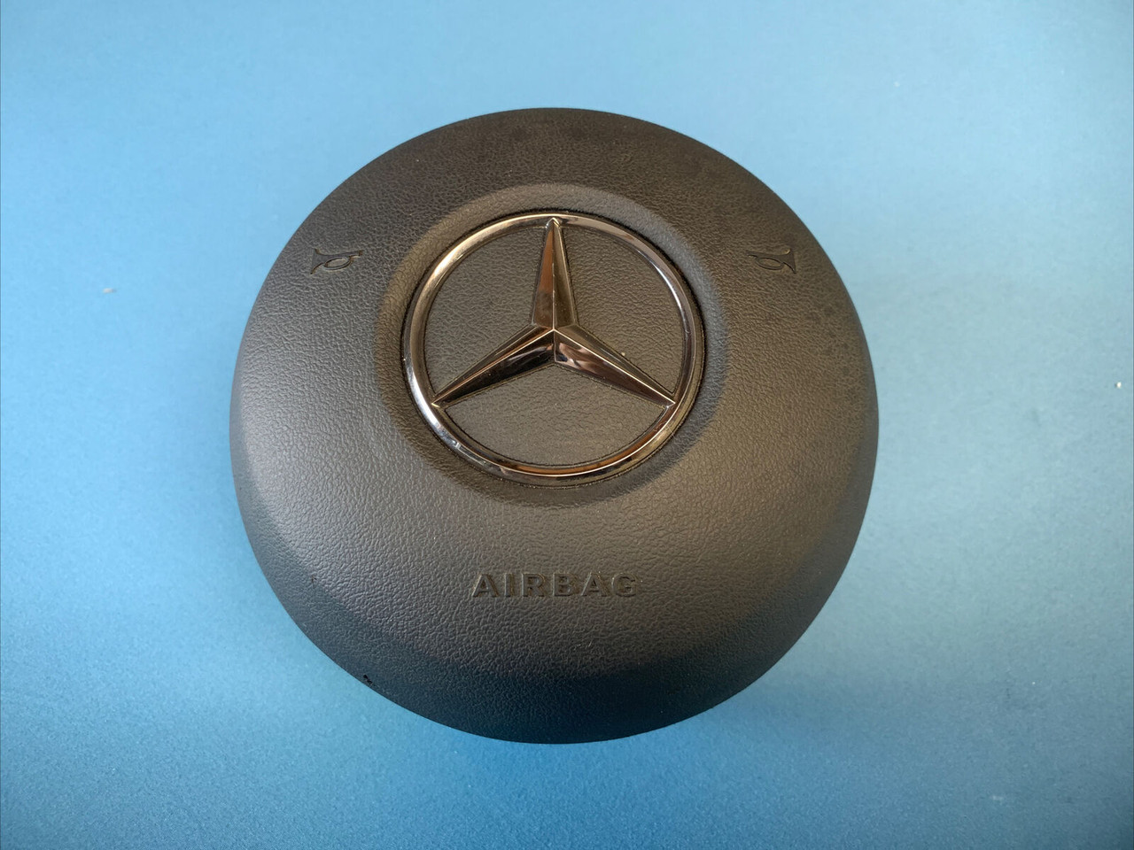 2019 - 2022 MERCEDES-BENZ SPRINTER 1500 2500 3500 DRIVER STEERING WHEEL  AIRBAG 0008605801 OEM