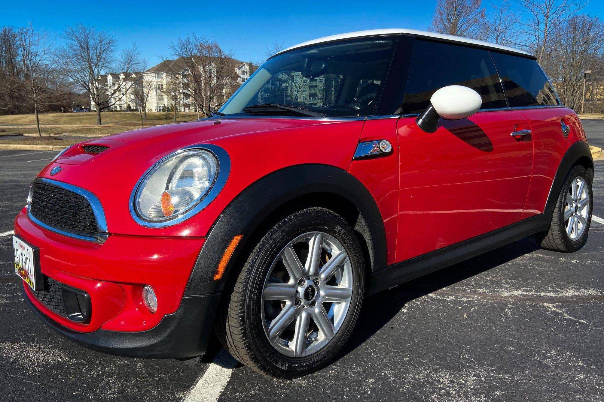 2011 Mini Cooper S auction - Cars & Bids