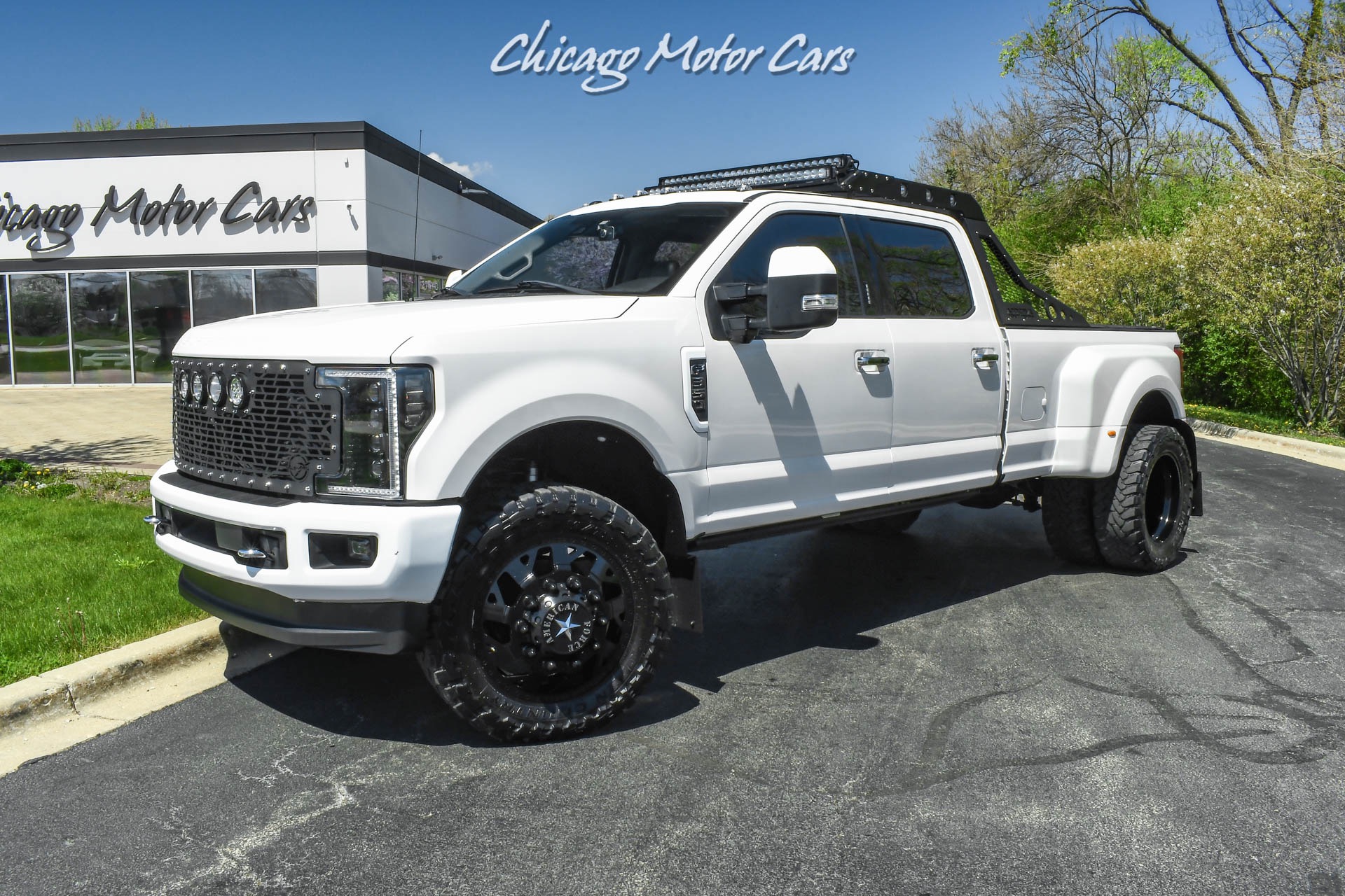 Used 2017 Ford F-350 Super Duty Lariat Crew Cab 4x4 SEMA TRUCK Lariat Crew  Cab 4x4 6.7L Powerstroke Diesel + Upgrades! For Sale (Special Pricing) |  Chicago Motor Cars Stock #18251
