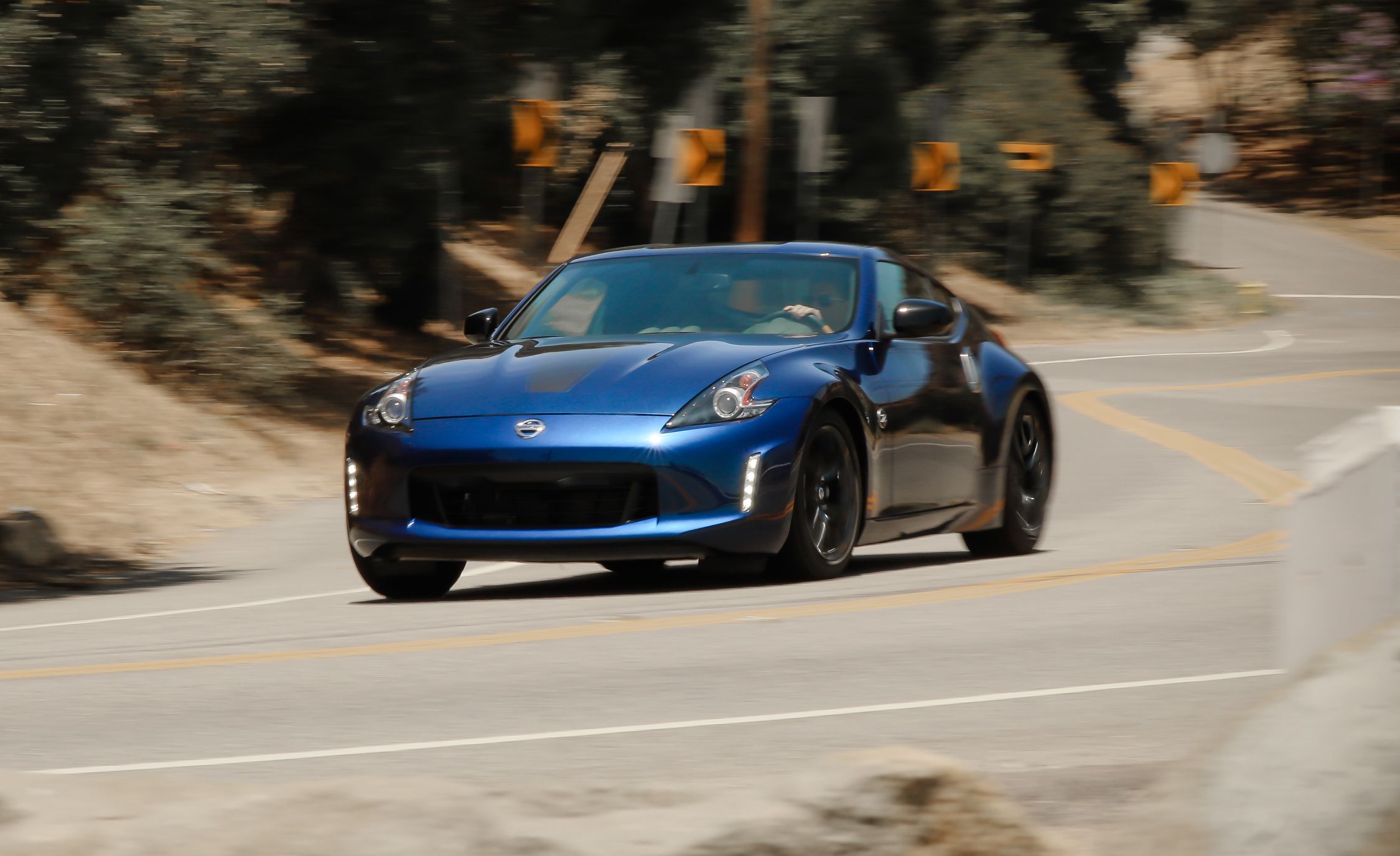 2019 Nissan 370Z Review, Pricing, and Specs