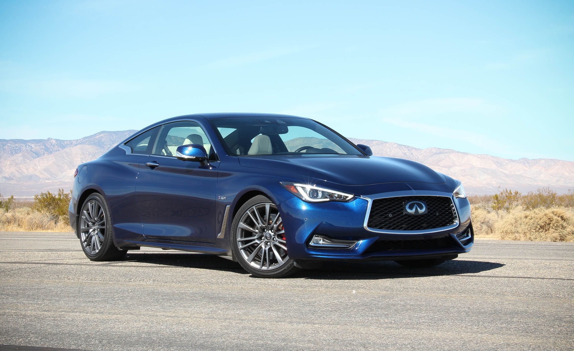 2019 Infiniti Q60 Red Sport 400 Review, Pricing, and Specs