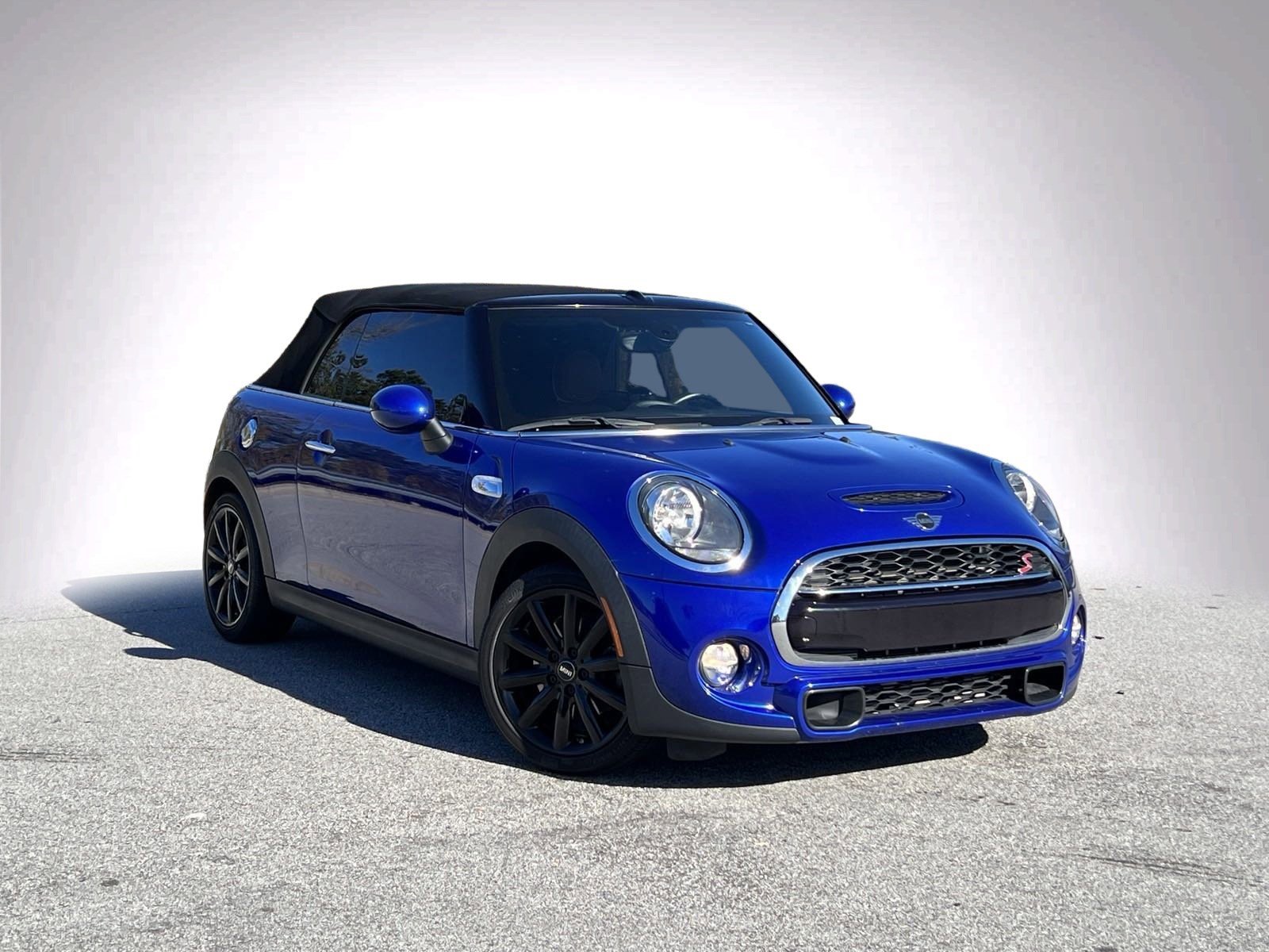 Pre-Owned 2019 MINI Convertible Cooper S Convertible in Merriam #Q06643A |  Hendrick Chevrolet Shawnee Mission