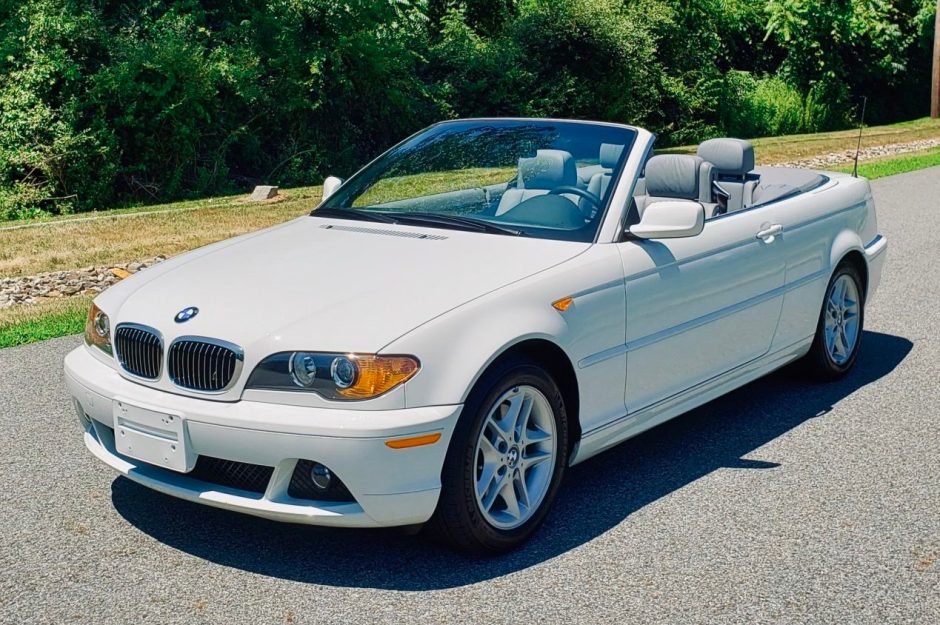 No Reserve: 32k-Mile 2004 BMW 325Ci Convertible 5-Speed for sale on BaT  Auctions - sold for $14,500 on August 1, 2019 (Lot #21,502) | Bring a  Trailer