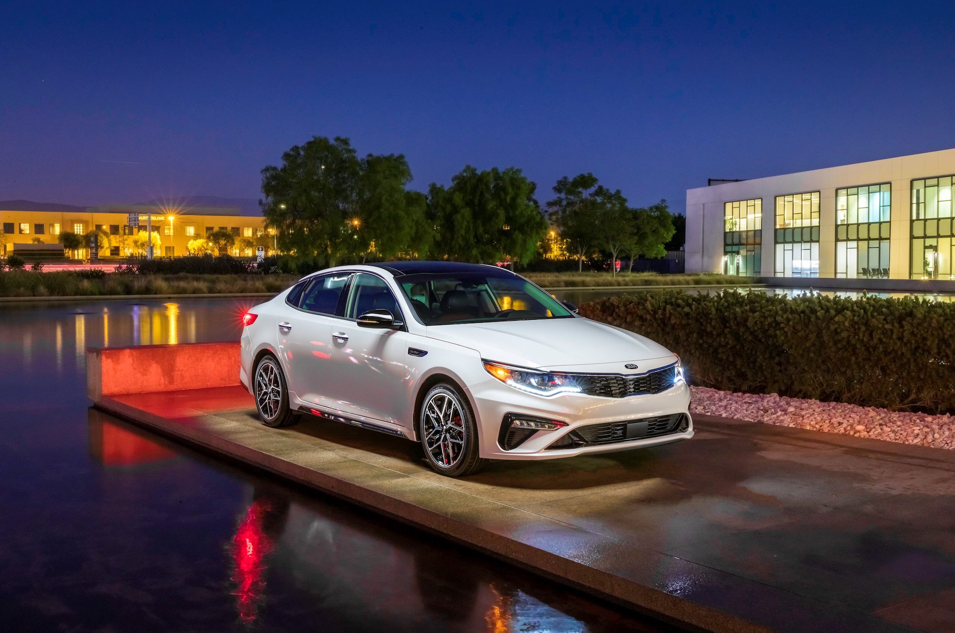 2019 Kia Optima Review, Ratings, Specs, Prices, and Photos - The Car  Connection