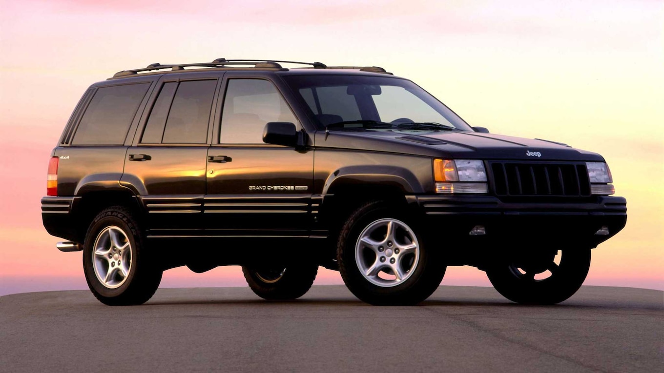 The 1998 Jeep Grand Cherokee Limited 5.9 Was the Trackhawk of Its Era
