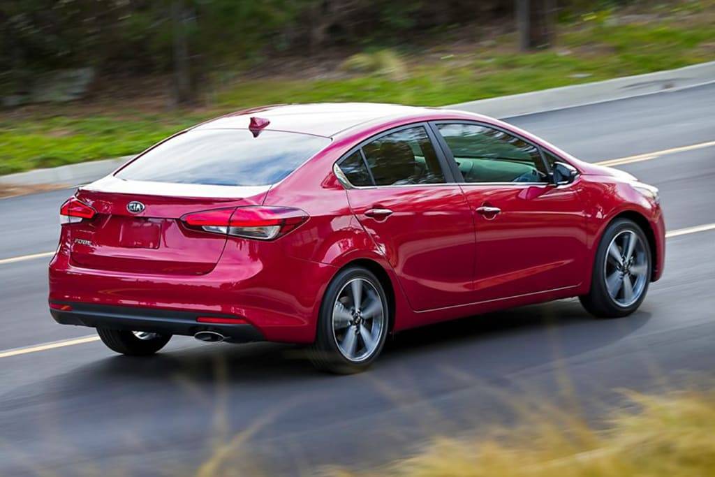 What Does It Cost to Fill Up a 2018 Kia Forte? | Cars.com