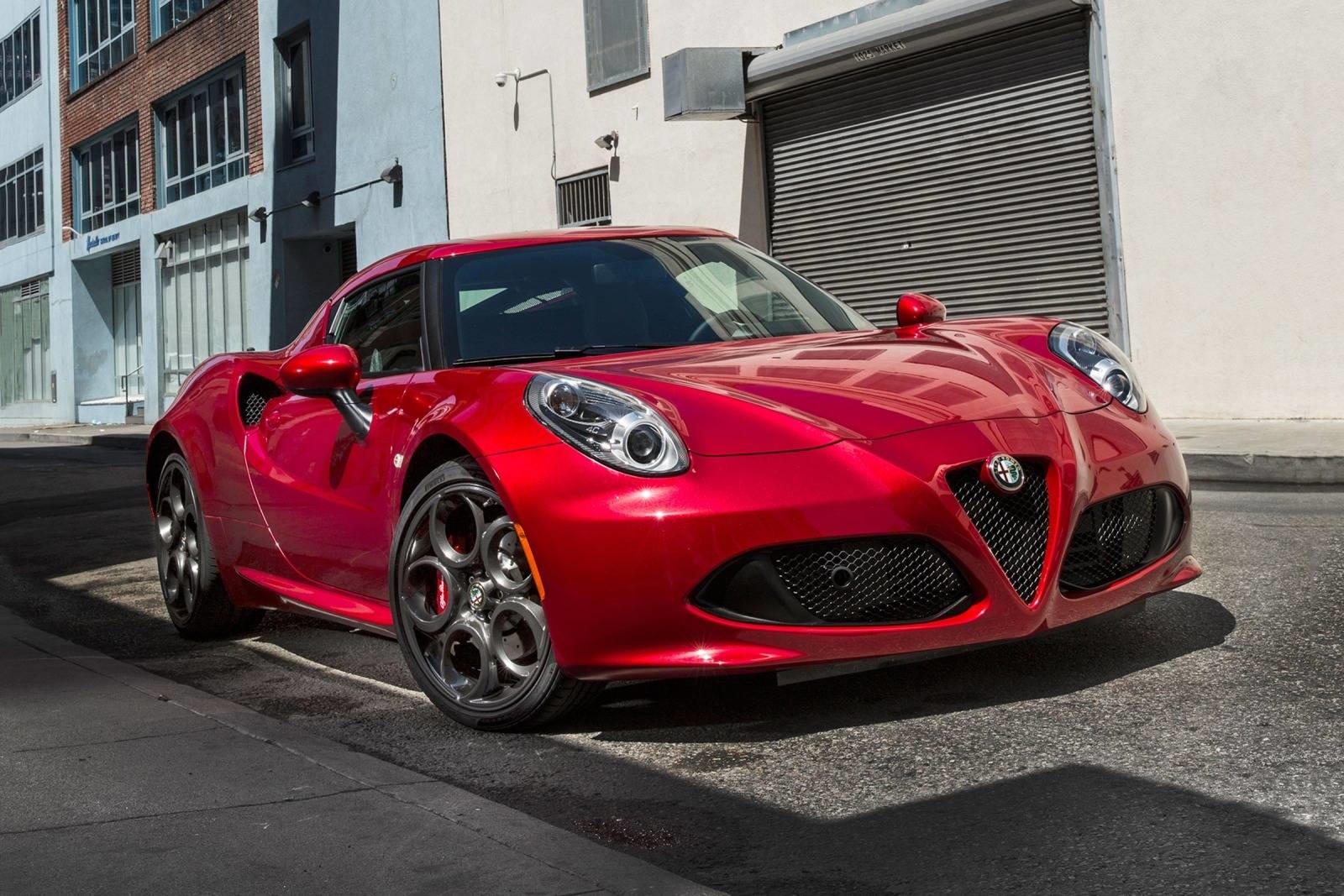 2018 Alfa Romeo 4C Coupe Review, Pricing | 4C Coupe Models | CarBuzz
